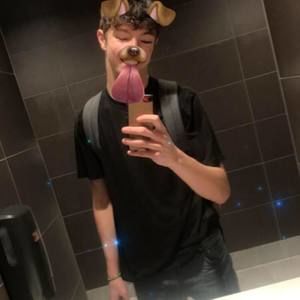 Meet your Posher, Brandon